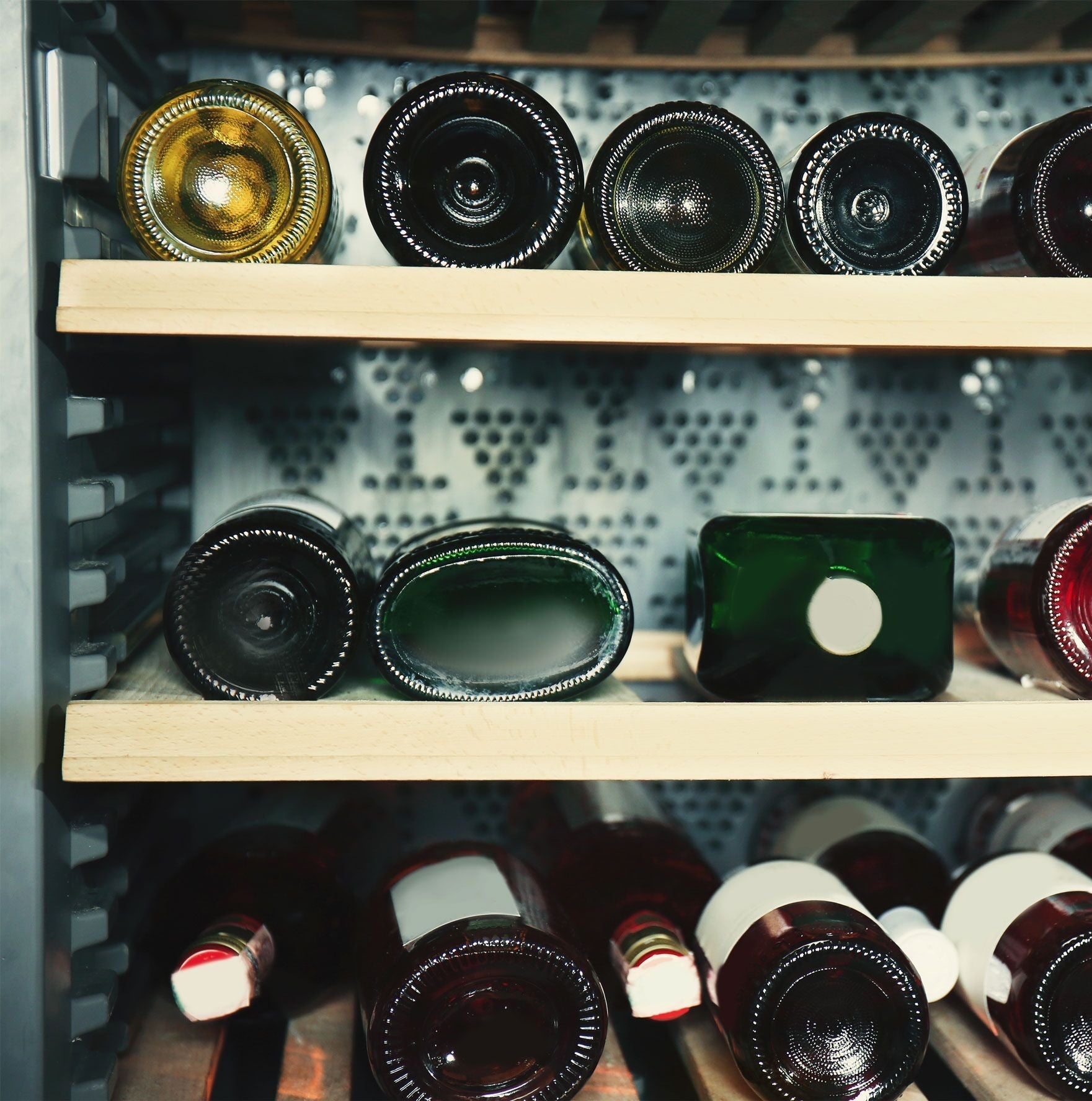 Wine refrigerator - 2 climatic zone - 100 liters - max. 100 bottles